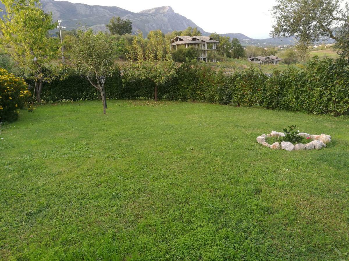 Campo varone Minturno Esterno foto
