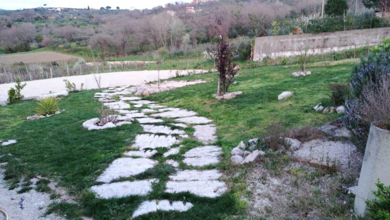 Campo varone Minturno Esterno foto